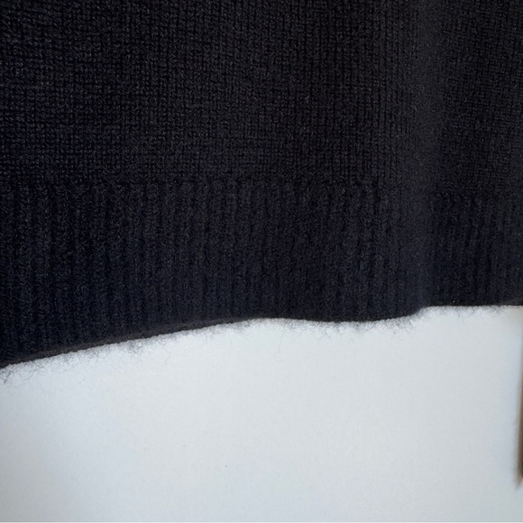 NWT!! QUINCE Women's Mongolian Cashmere Structured Cardigan Sweater Black Large - Picture 9 of 14